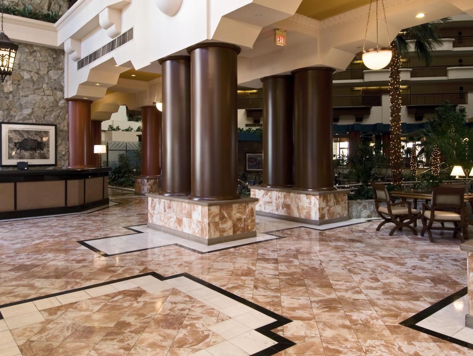 Embassy Suites By Hilton Phoenix Downtown North Екстериор снимка