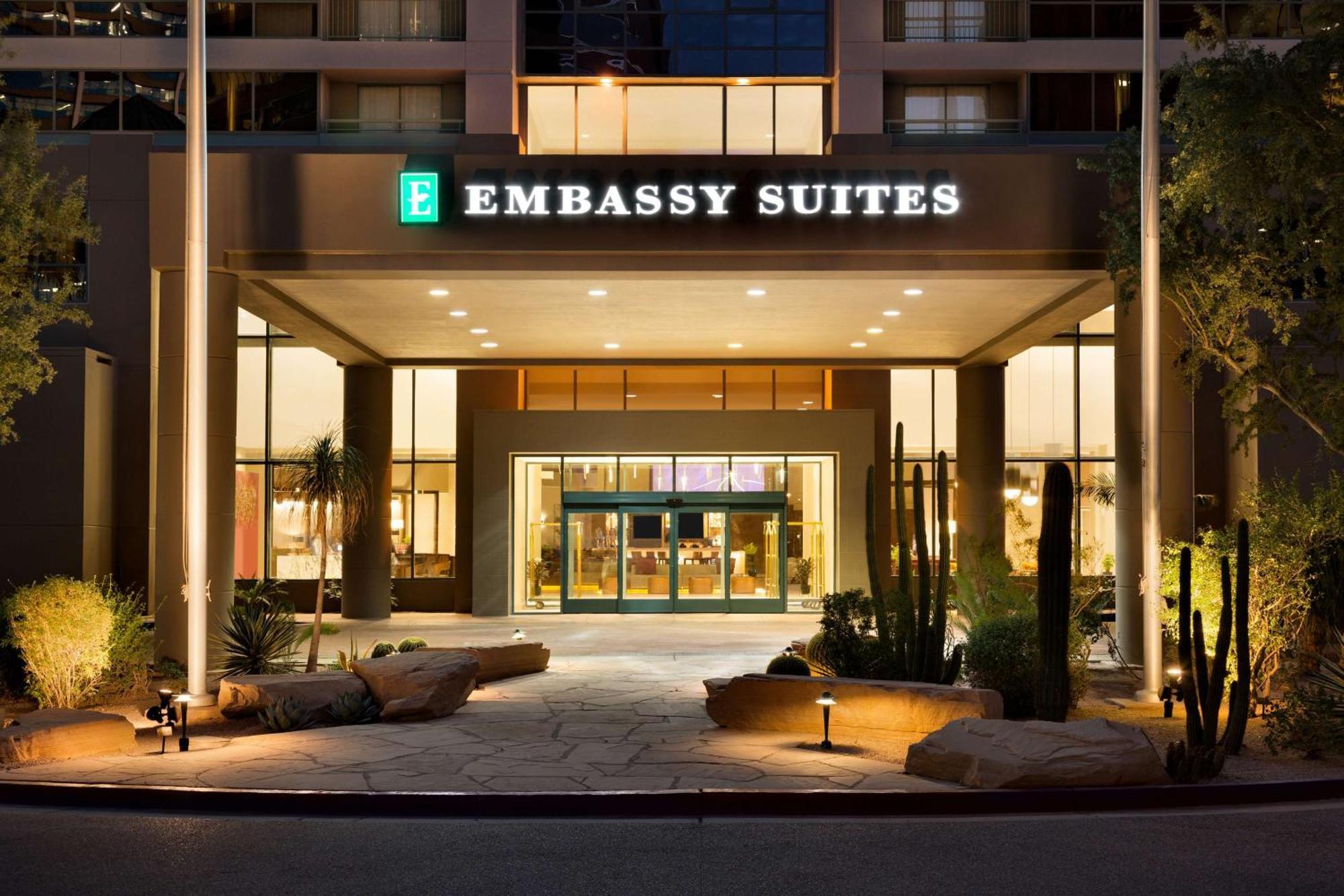 Embassy Suites By Hilton Phoenix Downtown North Екстериор снимка